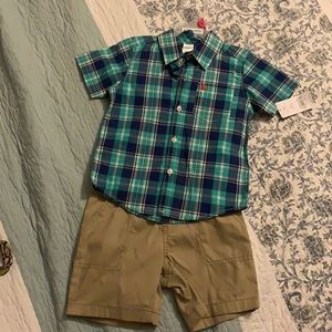 Carter’s outfit size 24 months